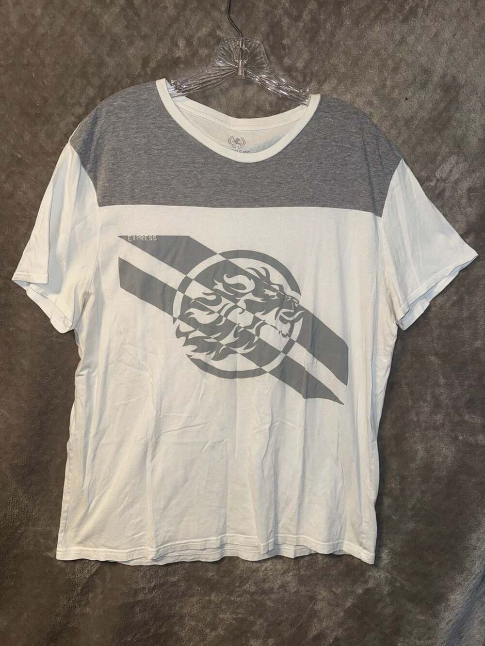 Express Men's Lion Logo Graphic Colorblock T-Shirt White Gray XL